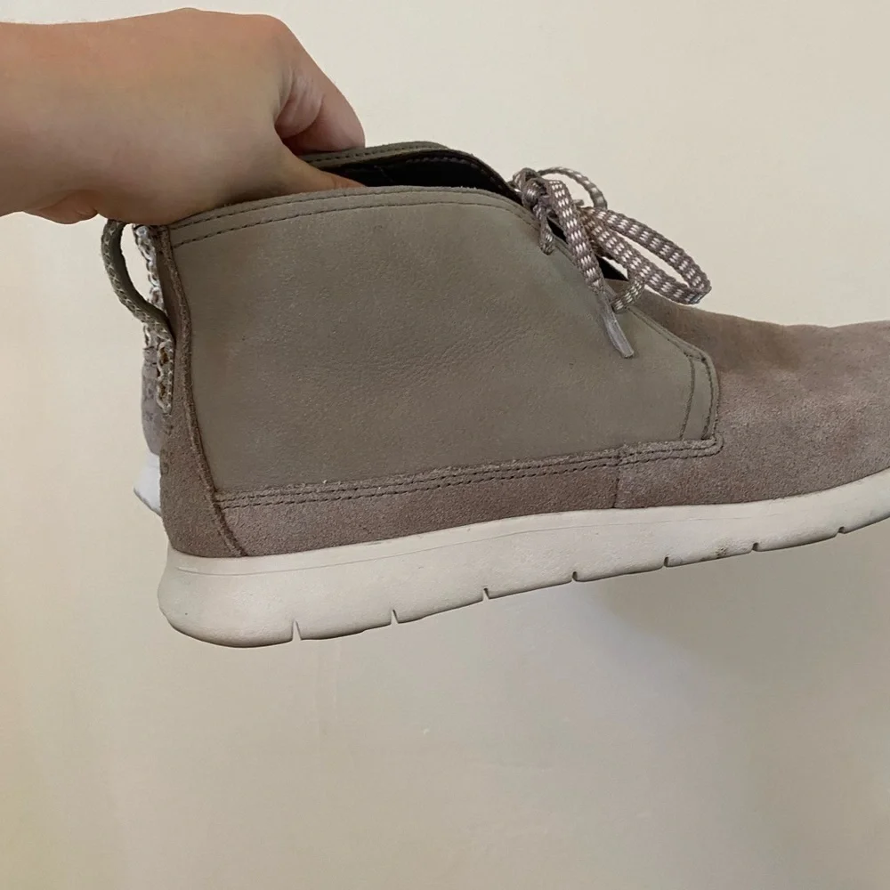 Ugg Mens Freamon Waterproof Chukka Boot Size 9 Taupe Tan Gray WP Antilope Shoes